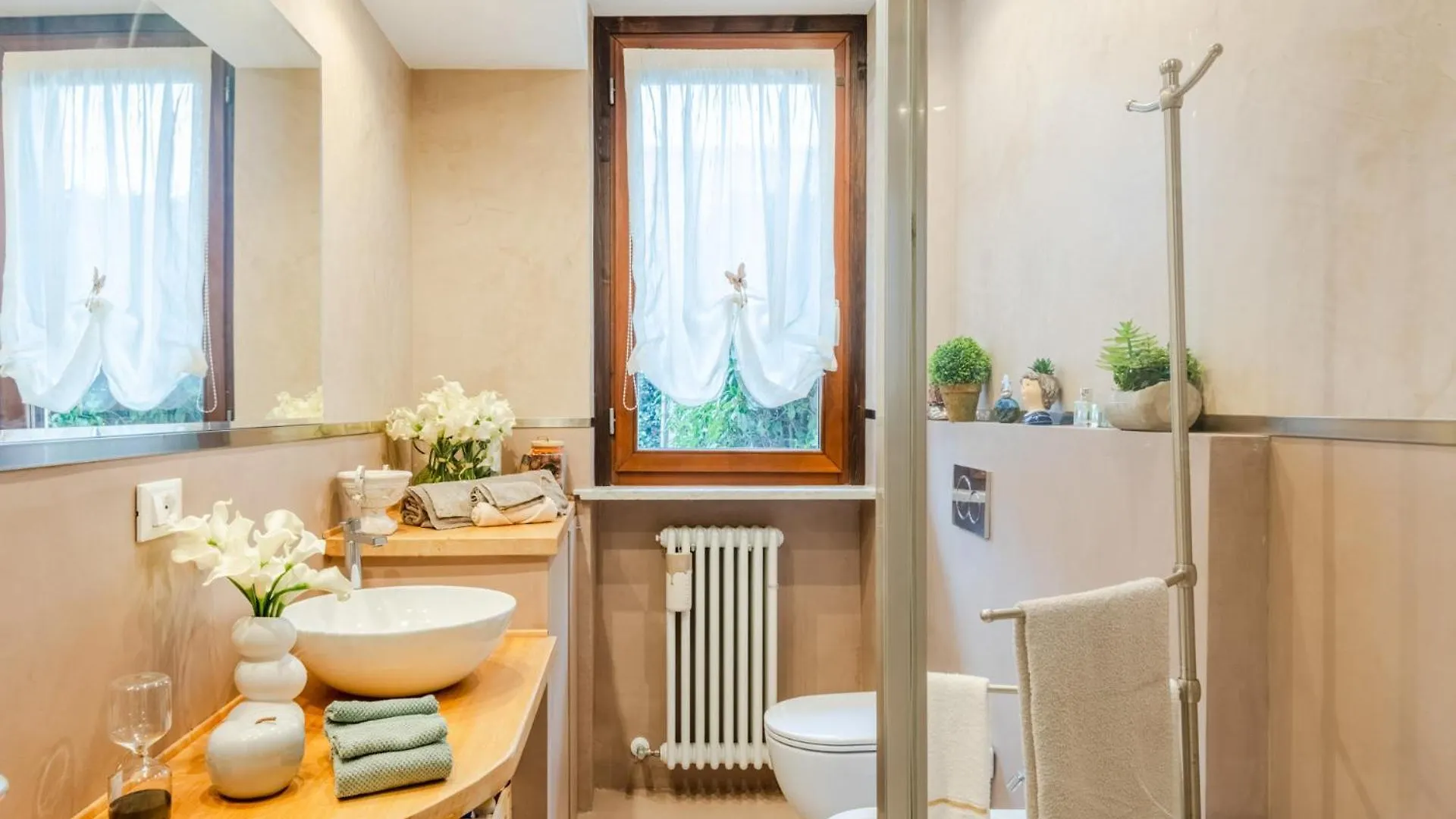 Casa Ambra In Lucca Apartment