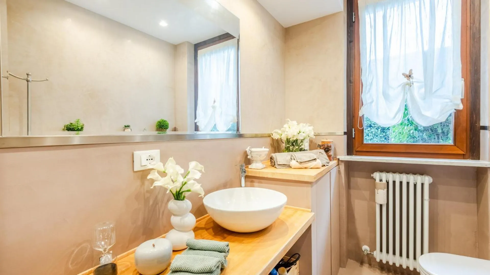 Casa Ambra In Lucca Apartment 0*,  Italy